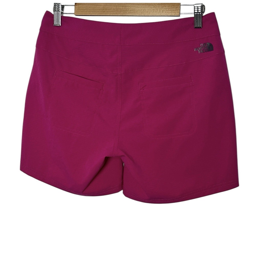 The North Face Amphibious Short Womens Size 4‎ Fuschia Pink Stretch  Atheisure